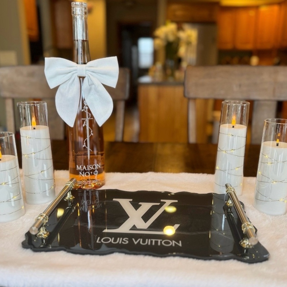 LV “Handmade”Black and White Logo Decorative Serving Tray with Gold Handles. - Picture 2 of 12